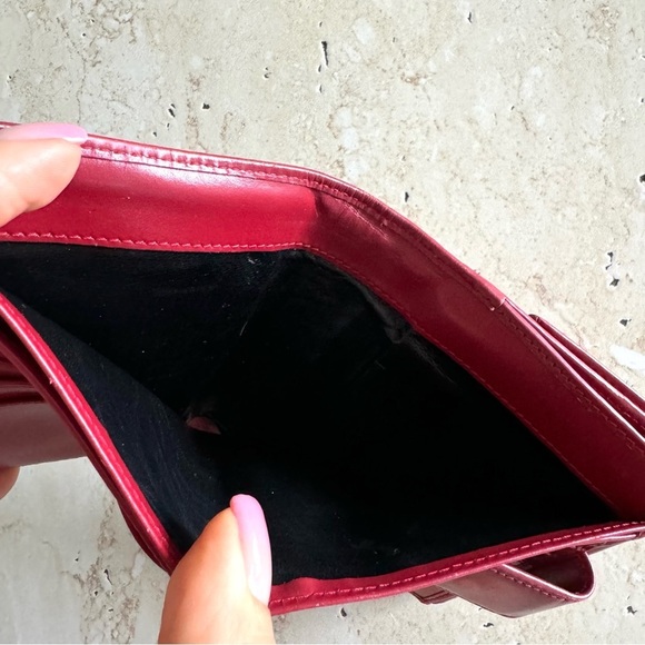 Gucci Wallet, Red with canvas monogram, Authentic - Picture 9 of 13